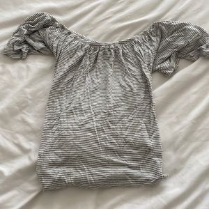 Black and white stripped tshirt